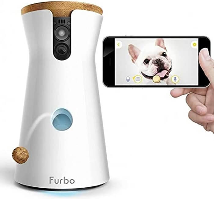 Smart Pet Camera with Treat Dispenser, HD Video, and 2-Way Audio for Dogs.