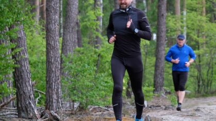 Active dog breeds for runners and outdoor enthusiasts
