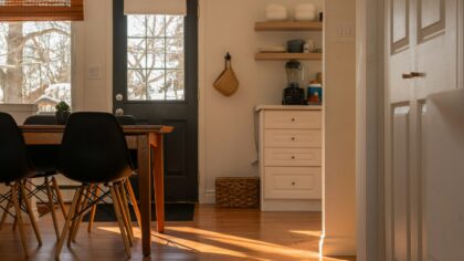 Calm mornings with dogs: simple ways to start the day on the right paw