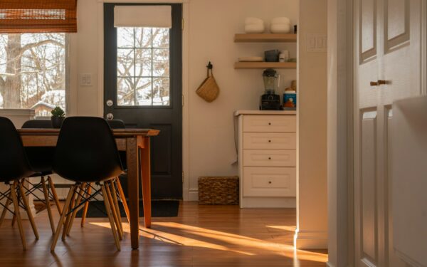 Calm mornings with dogs: simple ways to start the day on the right paw