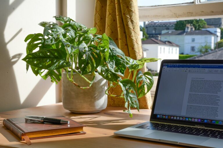 Home office desk